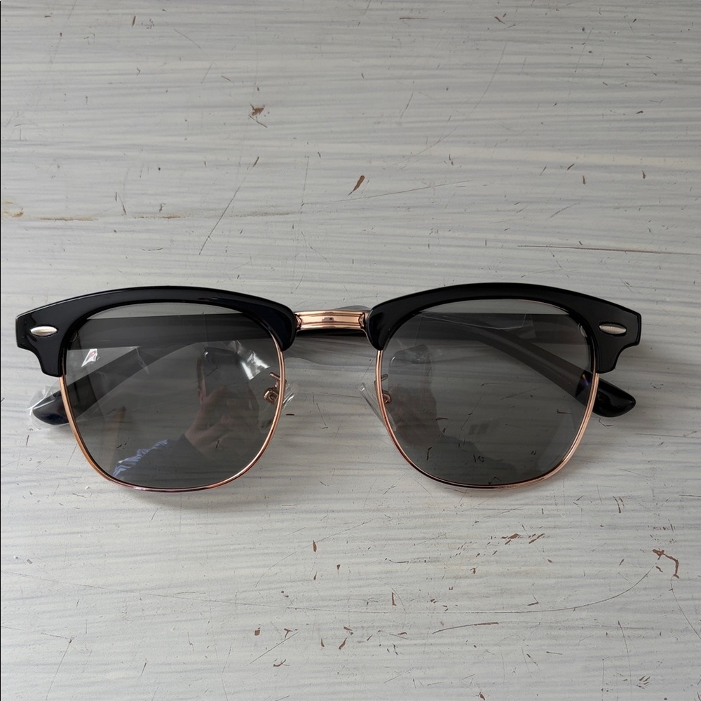 Oversized Black Gold Sunglasses